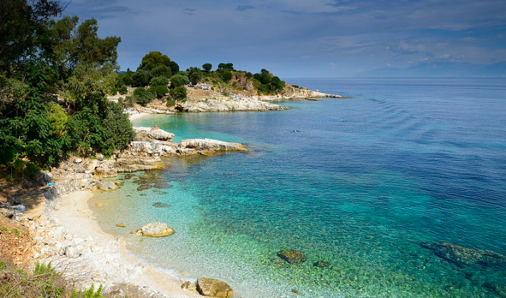  Plaža Bataria Kasiopi